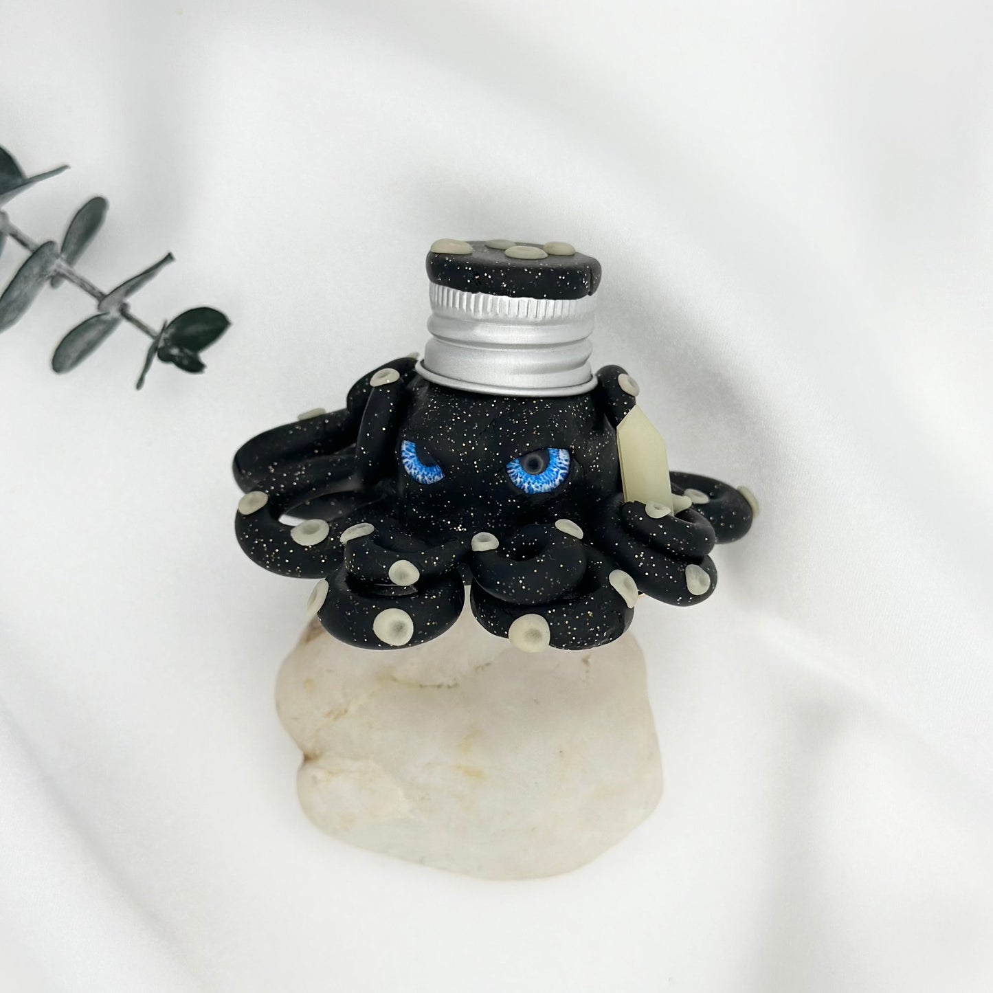 Mischievous Octopus Desk Pet Black Glitter with Glow in Dark Suckers